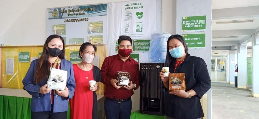 Batch ’22 Graduates sponsor Vendo Machine Project for AKAP