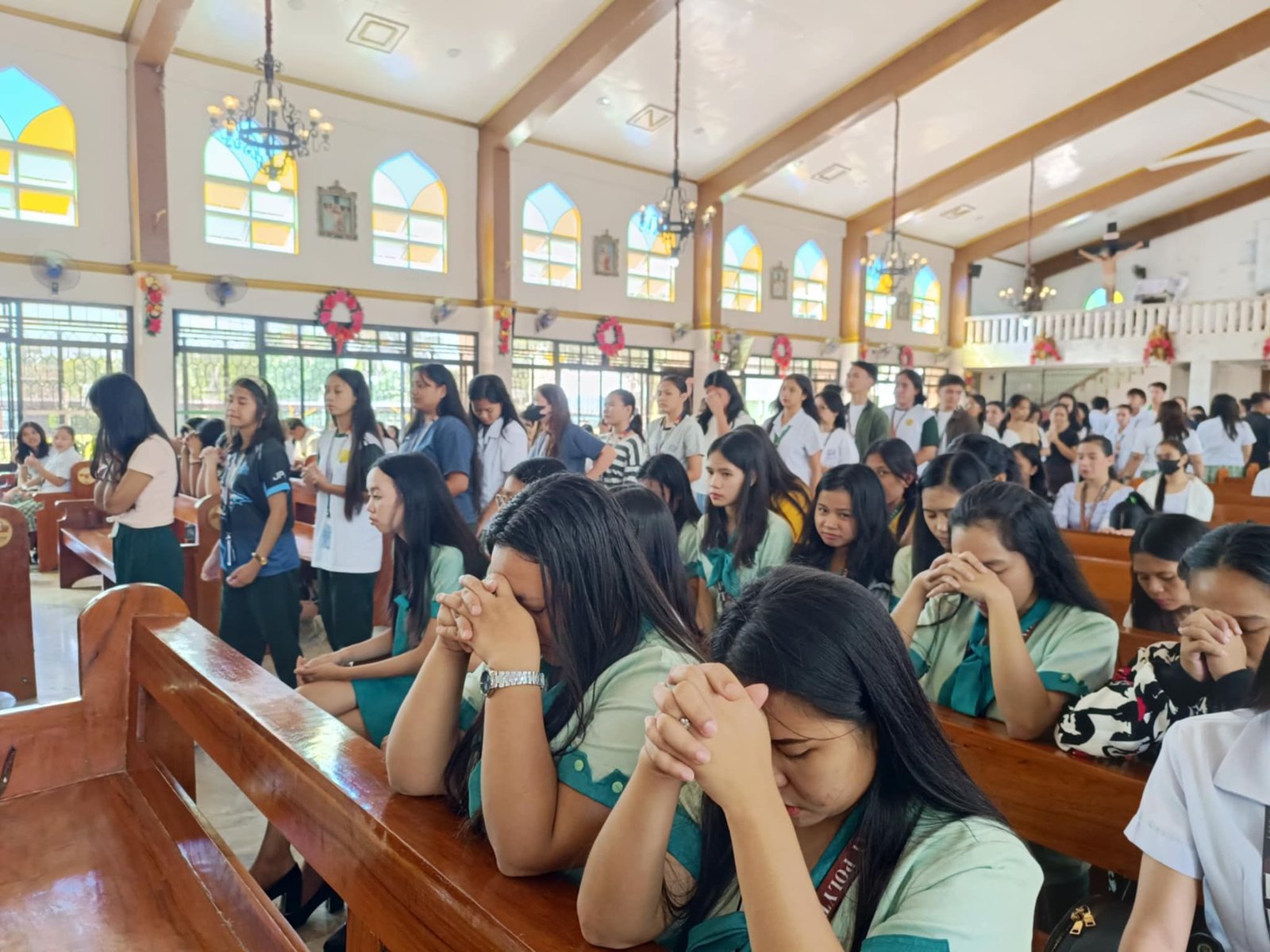 LPC celebrates Year-end Holy Mass