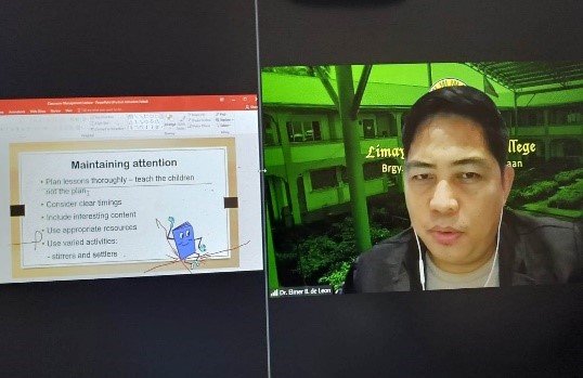 Dr. De Leon talks on Classroom Management to preservice teachers of Cebu