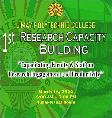 Faculty & Staff present research proposals during ReCaB 2022